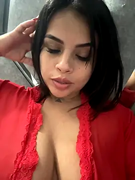 arianna smith  online show from October 12, 6:01 am