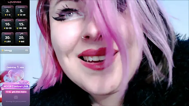 Psychobitch7 online show from February 7, 9:15 pm