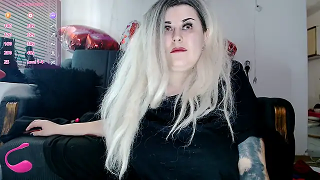 Psychobitch7 online show from March 4, 10:46 am