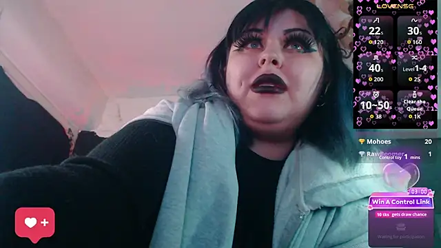 Psychobitch7 online show from April 15, 9:26 pm