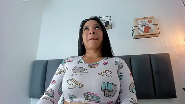 MaraOwen  online show from February 11, 12:10 pm