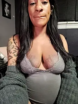 Snapshot of iitsolivia13 chatting on March 2, 9:11 pm iitsolivia13 online show from March 2, 9:11 pm