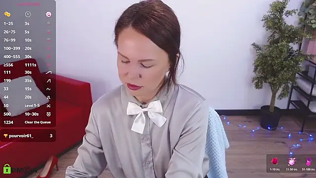 Snapshot of VickyGolden chatting on July 25, 5:27 am VickyGolden online show from July 25, 5:27 am