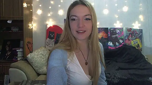 SecretSophia online show from February 19, 7:27 pm