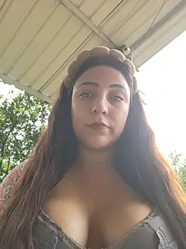 Snapshot of VickyHoult chatting on June 3, 9:31 pm VickyHoult online show from June 3, 9:31 pm