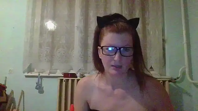 Snapshot of Analimado18 chatting on October 16, 8:10 pm Analimado18 online show from October 16, 8:10 pm
