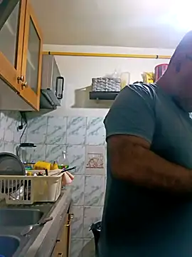 Snapshot of PhillDrake11 chatting on March 22, 9:40 pm PhillDrake11 online show from March 22, 9:40 pm