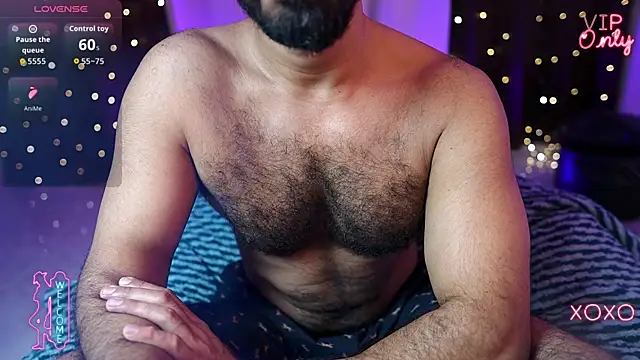 Snapshot of Steffan55 chatting on May 31, 7:15 am Steffan55 online show from May 31, 7:15 am