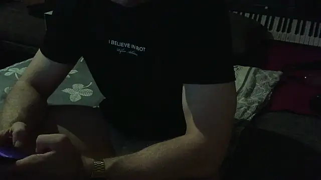 Snapshot of Bblfgbb chatting on September 22, 2:02 am Bblfgbb online show from September 22, 2:02 am