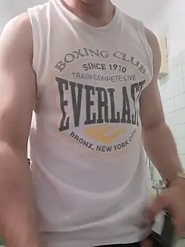 Snapshot of Bblfgbb chatting on December 3, 10:19 pm Bblfgbb online show from December 3, 10:19 pm