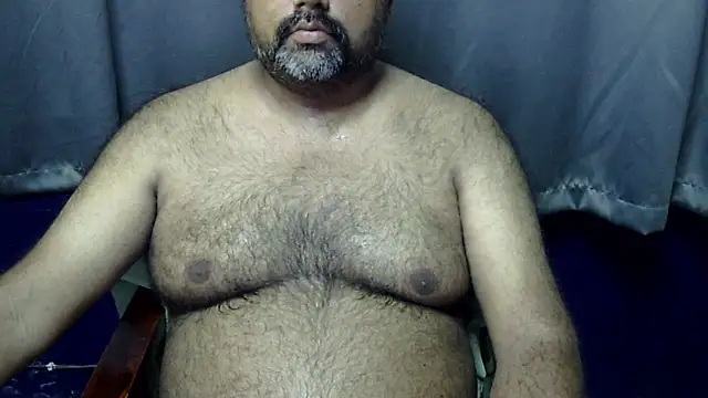 Snapshot of hairysubcub_70 chatting on June 28, 6:30 am hairysubcub 70 online show from June 28, 6:30 am