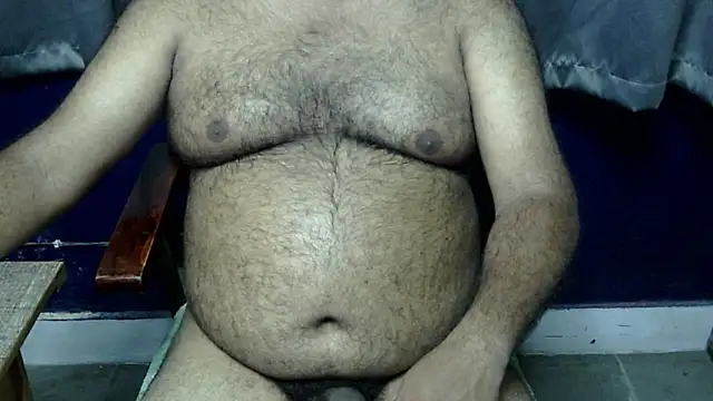 Snapshot of hairysubcub_70 chatting on July 9, 4:16 am hairysubcub 70 online show from July 9, 4:16 am
