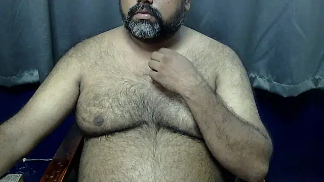 Snapshot of hairysubcub_70 chatting on July 14, 4:17 am hairysubcub 70 online show from July 14, 4:17 am