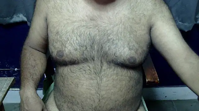 Snapshot of hairysubcub_70 chatting on July 23, 4:16 pm hairysubcub 70 online show from July 23, 4:16 pm