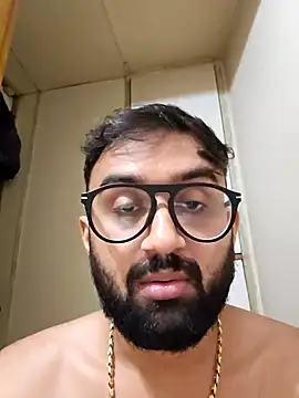 love4shownude online show from December 22, 6:06 am