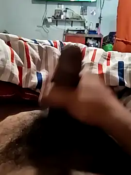 Snapshot of Gerardo31017 chatting on November 7, 2:50 pm Gerardo31017 online show from November 7, 2:50 pm