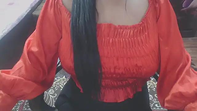 Snapshot of Mahikhanna_ chatting on October 19, 7:25 pm Mahikhanna online show from October 19, 7:25 pm