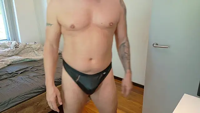 Snapshot of SextoyBoy89 chatting on May 29, 11:30 am SextoyBoy89 online show from May 29, 11:30 am