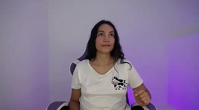 cutie and slutty online show from February 4, 1:34 am