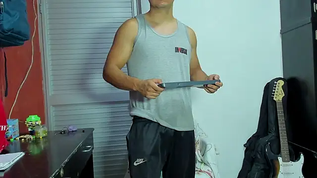 VincentSavage online show from February 6, 12:48 am