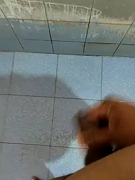 dinesh682 online show from October 22, 11:04 pm