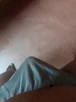 dinesh682 online show from February 27, 6:57 am