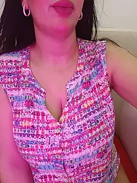 Snapshot of Queen_sousou chatting on June 23, 10:52 pm Queen sousou online show from June 23, 10:52 pm