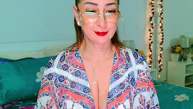 Tyana40 online show from March 13, 2:07 am