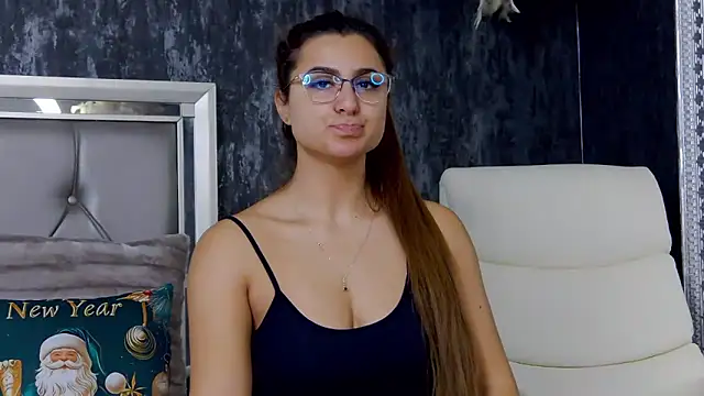 NicolePlay online show from January 4, 5:48 am