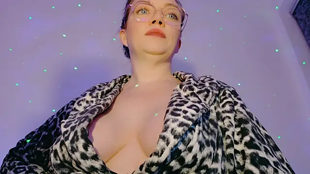 FemDom RubyKnightXXO online show from March 9, 8:52 pm