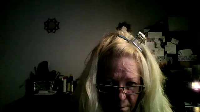 XTRAHORNYONE online show from October 6, 12:52 am