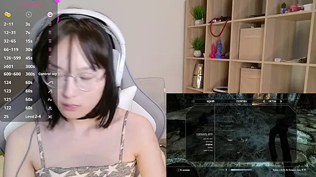 aliiiiiina online show from February 8, 8:53 pm