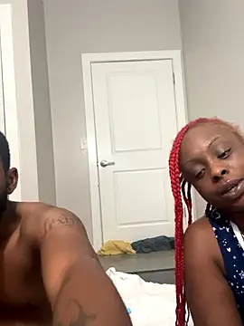 Snapshot of DancingLemonade chatting on December 3, 2:30 am DancingLemonade online show from December 3, 2:30 am