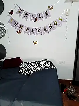 sharom smith1 online show from December 7, 8:22 am