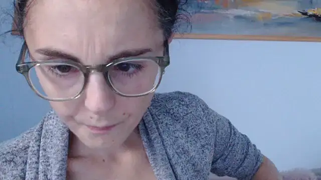 Snapshot of cleophee chatting on November 15, 7:49 am cleophee online show from November 15, 7:49 am