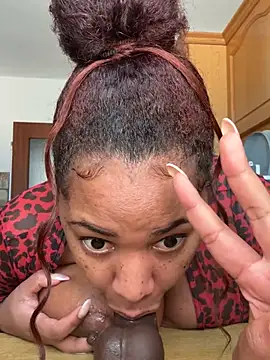 Snapshot of kataryna69 chatting on February 11, 11:54 am kataryna69 online show from February 11, 11:54 am