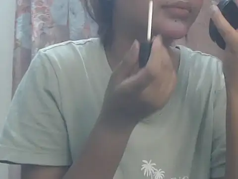 Snapshot of NancyRuvi chatting on May 16, 4:50 pm NancyRuvi online show from May 16, 4:50 pm