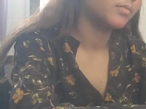 Snapshot of NancyRuvi chatting on June 6, 4:01 pm NancyRuvi online show from June 6, 4:01 pm