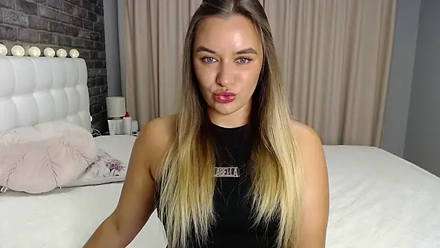 starrydoll online show from October 3, 3:53 pm