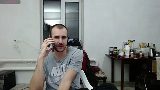 Snapshot of Raamoss chatting on December 27, 6:31 pm Raamoss online show from December 27, 6:31 pm