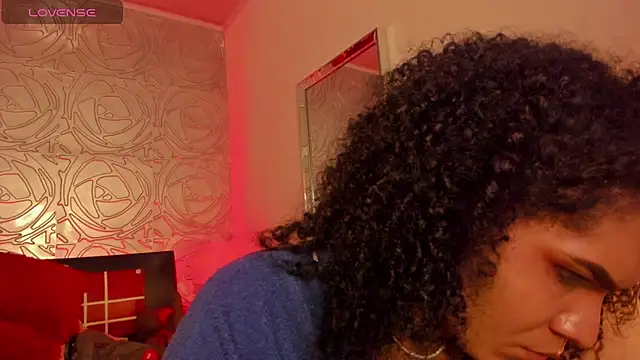 Snapshot of vennus1_ chatting on March 18, 5:31 am vennus1 online show from March 18, 5:31 am