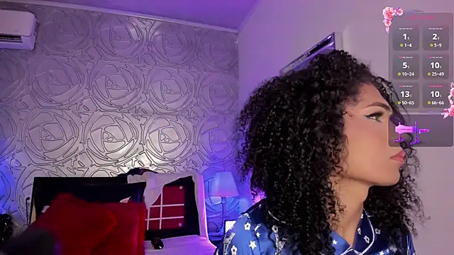 Snapshot of vennus1_ chatting on December 4, 11:24 pm vennus1 online show from December 4, 11:24 pm