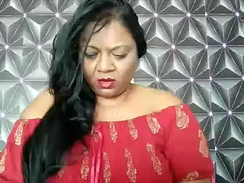 Snapshot of IndianDelia chatting on September 13, 10:04 am IndianDelia online show from September 13, 10:04 am
