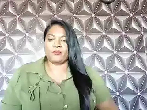 IndianDelia online show from April 25, 1:41 pm