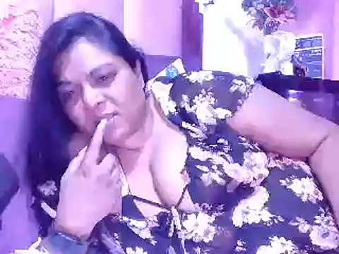 IndianDelia online show from July 15, 6:02 pm