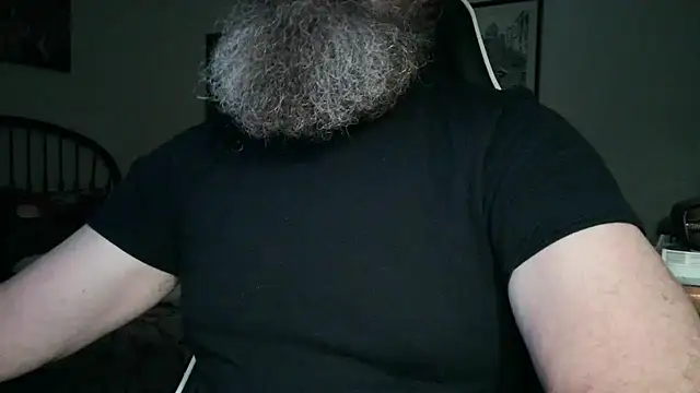 Snapshot of usdirtymikee9 chatting on February 6, 1:38 am usdirtymikee9 online show from February 6, 1:38 am