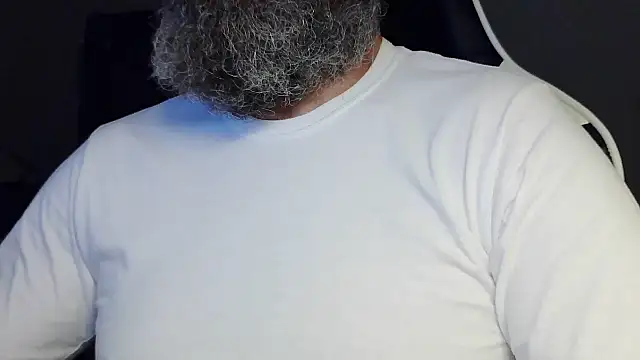 Snapshot of usdirtymikee9 chatting on December 1, 8:08 am usdirtymikee9 online show from December 1, 8:08 am