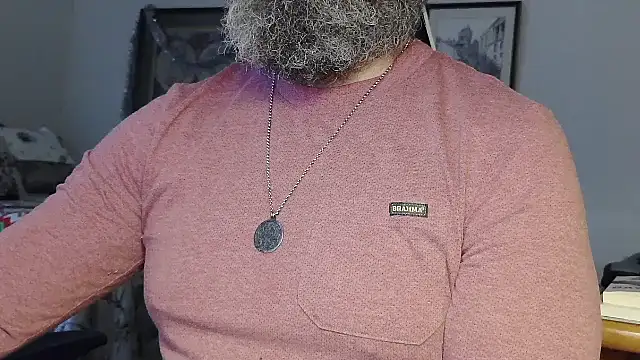 Snapshot of usdirtymikee9 chatting on December 5, 9:00 pm usdirtymikee9 online show from December 5, 9:00 pm