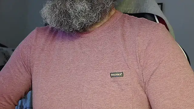 Snapshot of usdirtymikee9 chatting on December 13, 10:26 pm usdirtymikee9 online show from December 13, 10:26 pm