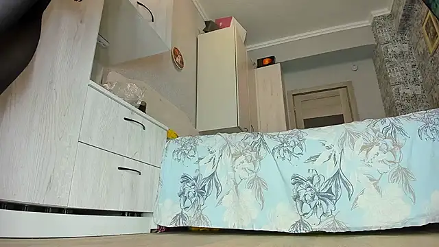 DUSSY PUSSY online show from December 3, 3:47 am